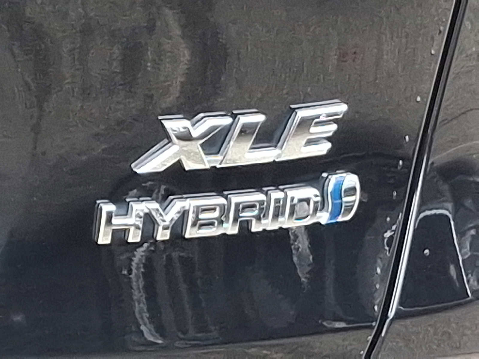 Certified 2021 Toyota RAV4 XLE w/ Convenience Package image 34