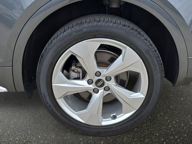 Used 2023 Audi Q5 2.0T Premium Plus AWD/4WD image 37