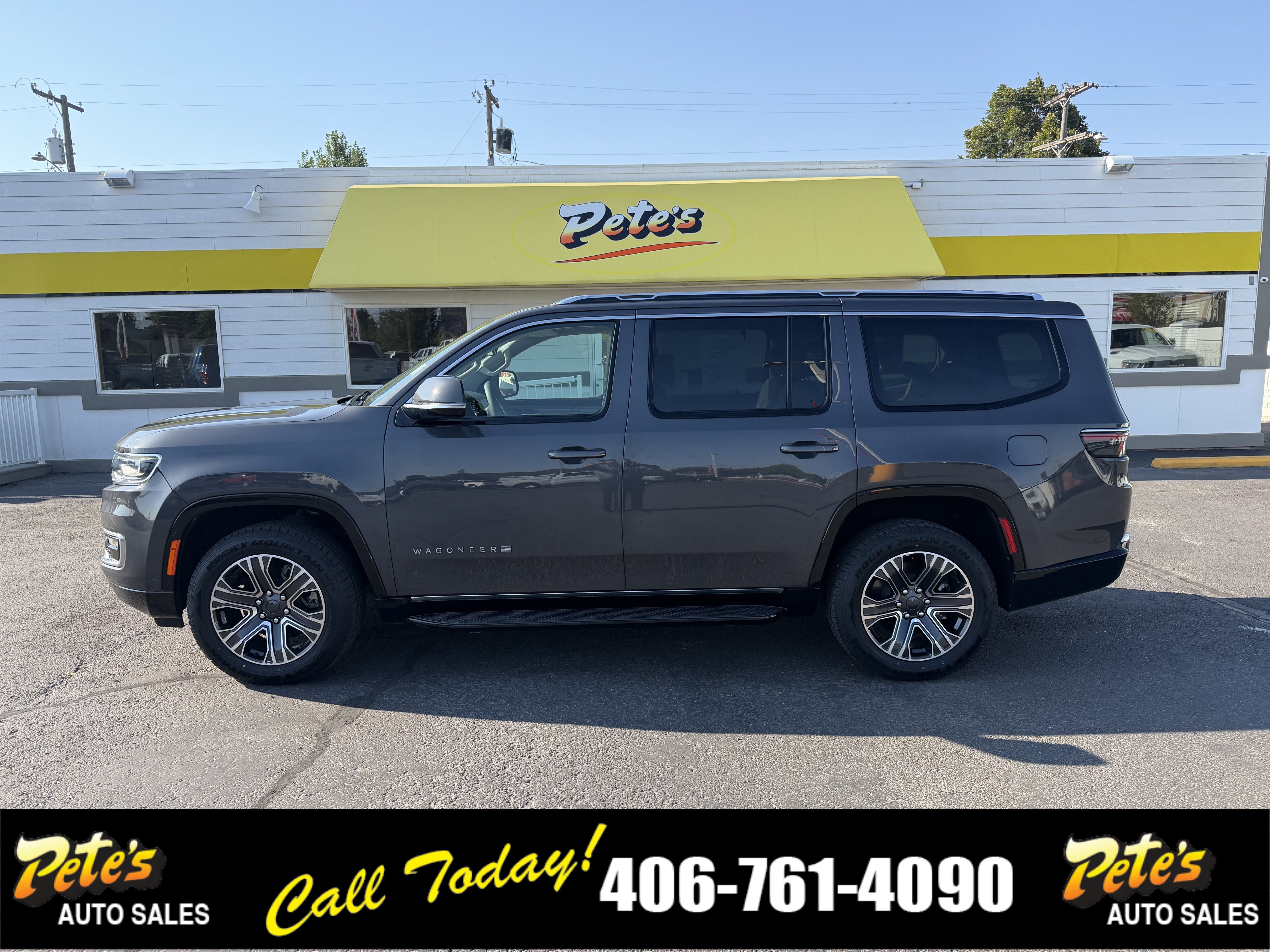 Used 2022 Jeep Wagoneer Series III w/ Flexible Seating Group