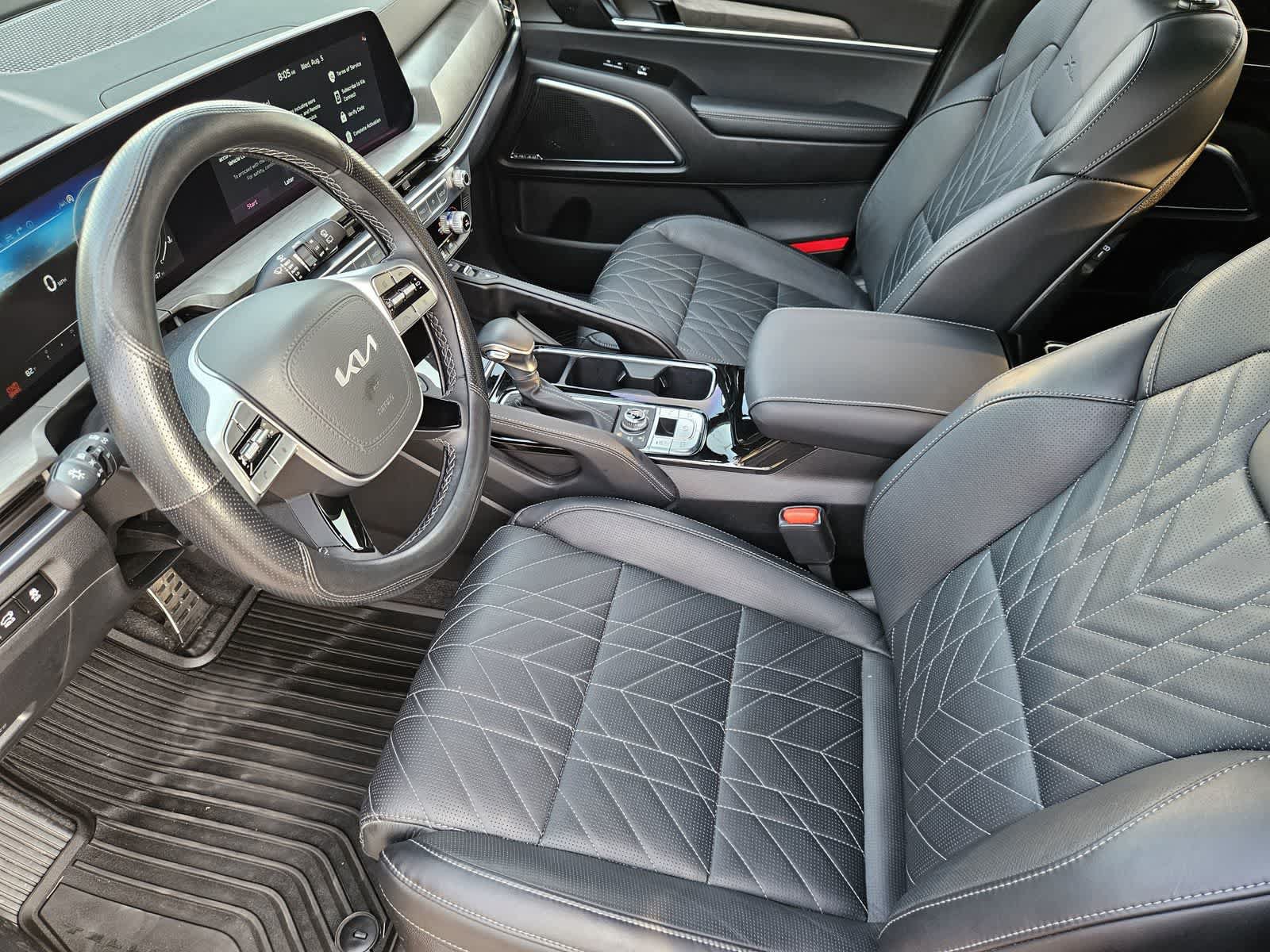 Certified 2025 Kia Telluride SX Prestige X-Line AWD/4WD image 2