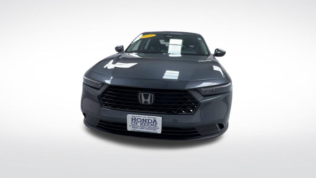 Used 2023 Honda Accord EX image 3