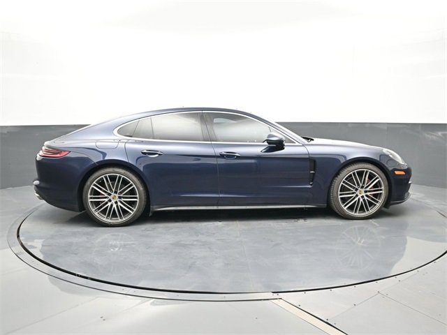 Used 2018 Porsche Panamera 4S image 22