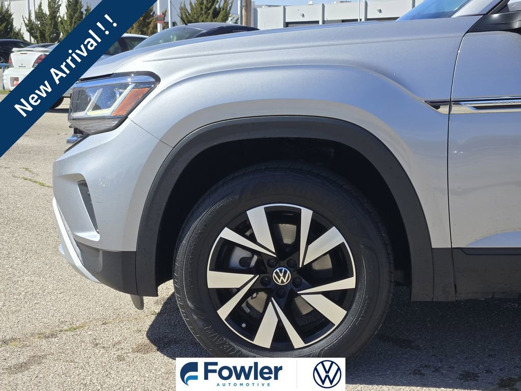 Used 2022 Volkswagen Atlas Cross Sport SE image 8