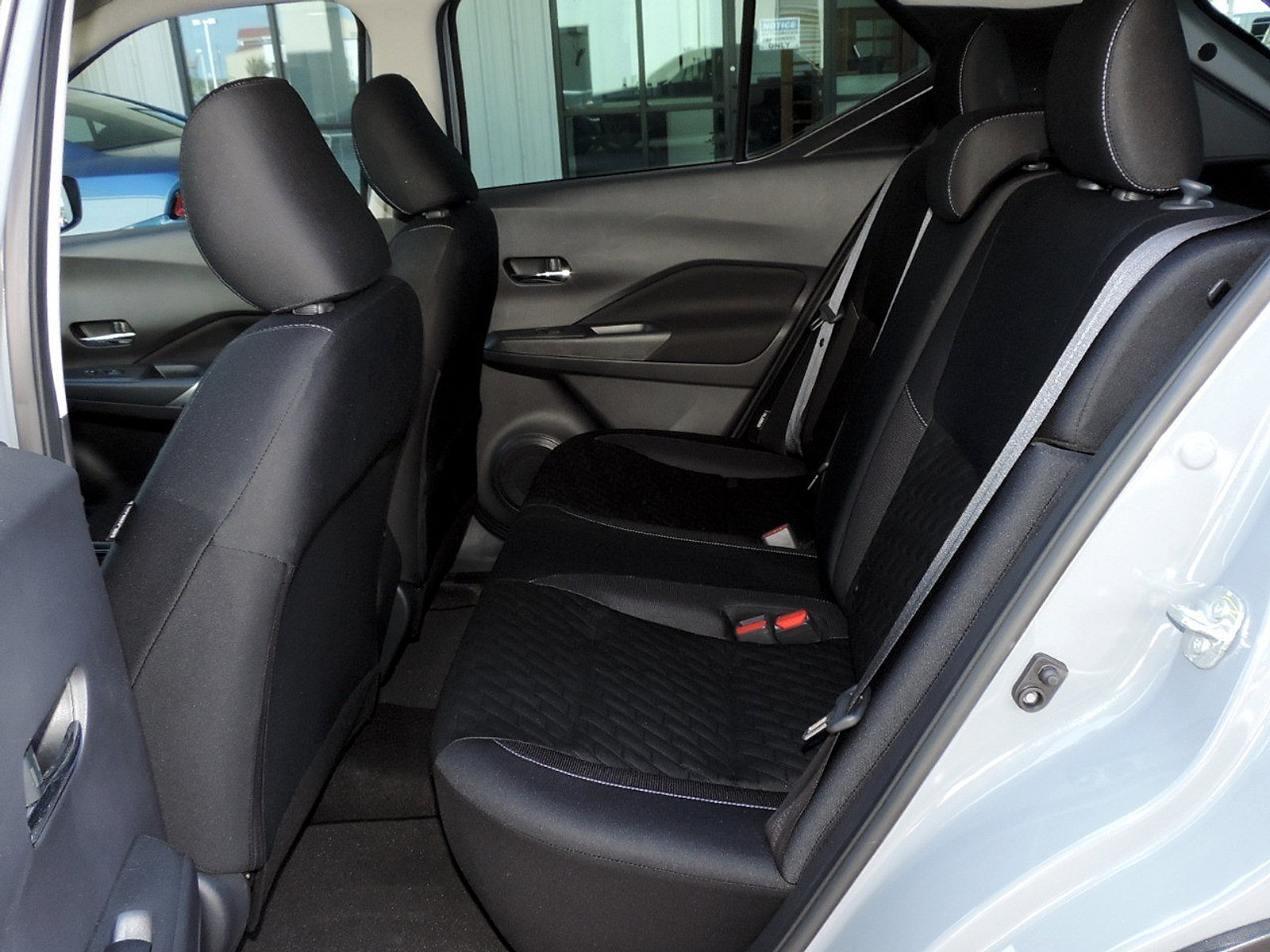 Used 2023 Nissan Kicks SV FWD image 13