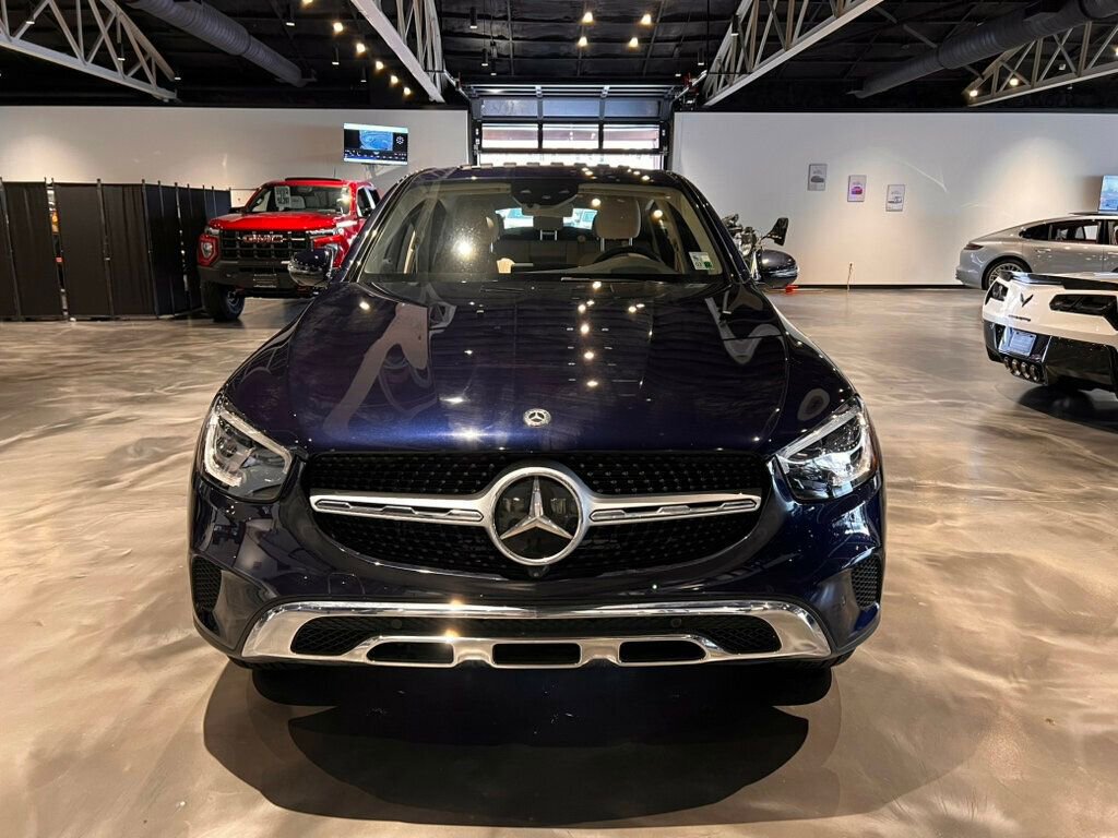 Used 2020 Mercedes-Benz GLC 300 4MATIC Coupe image 8