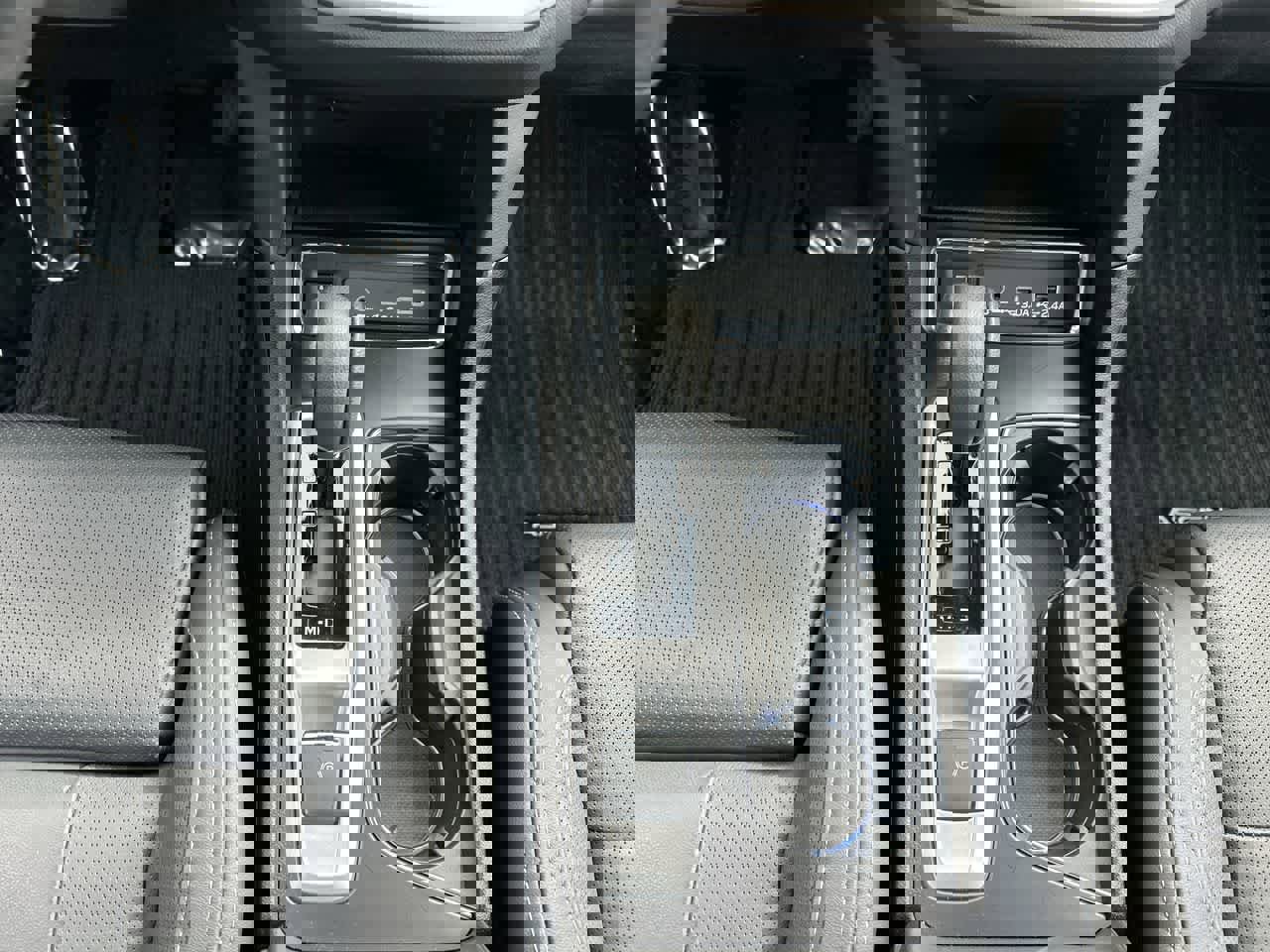 Certified 2024 Subaru Ascent Limited w/ Technology Package image 39