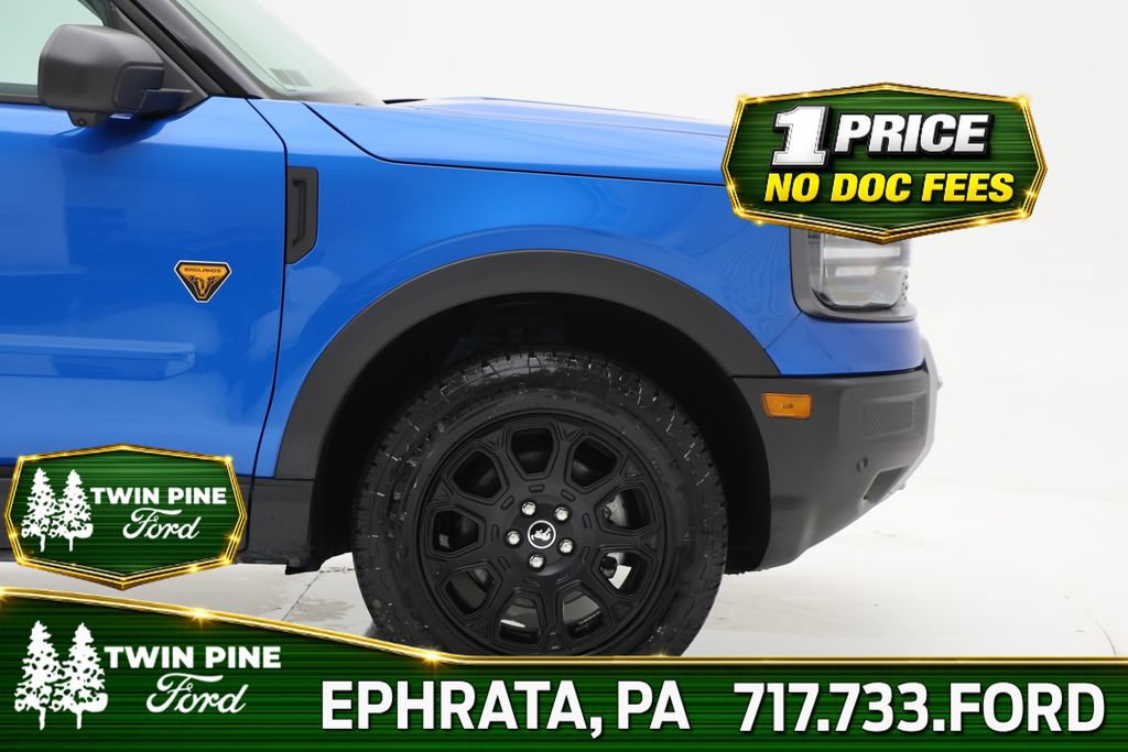 Used 2025 Ford Bronco Sport Badlands AWD/4WD image 4