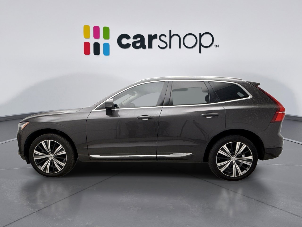 Used 2023 Volvo XC60 B5 Plus w/ Protection Package Premier image 2