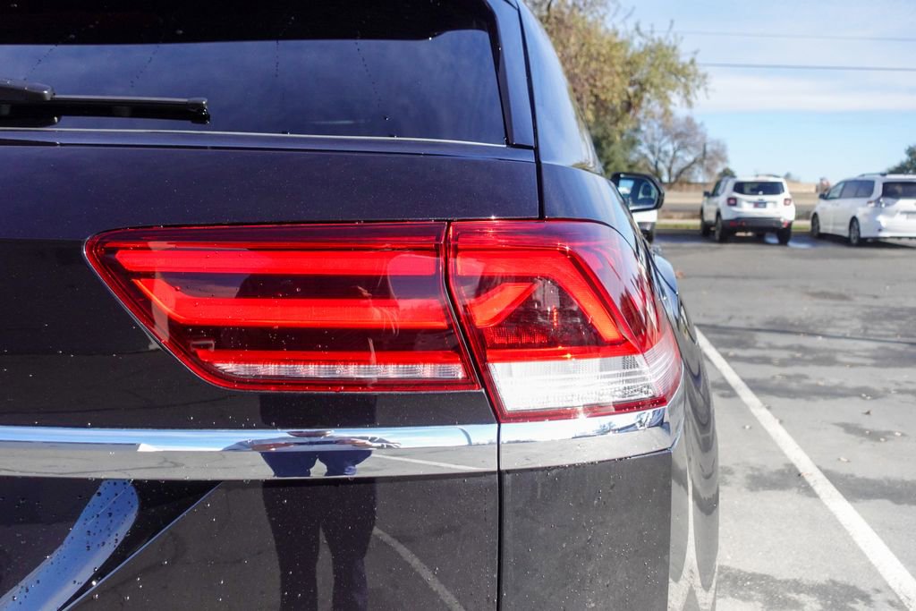 Used 2021 Volkswagen Atlas Cross Sport SE image 6