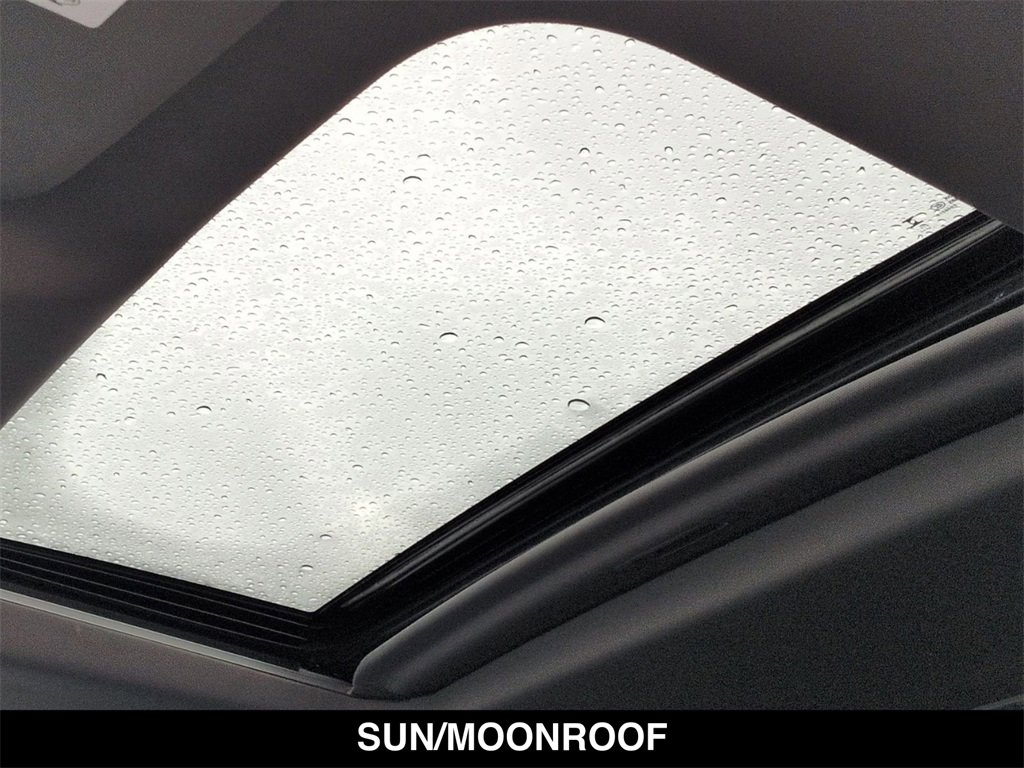 Used 2024 GMC Sierra 2500 Denali w/ Denali Reserve Package image 2