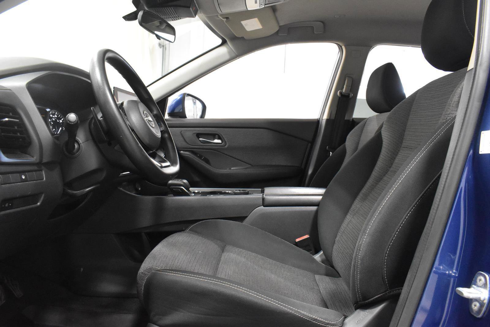 Used 2022 Nissan Rogue SV