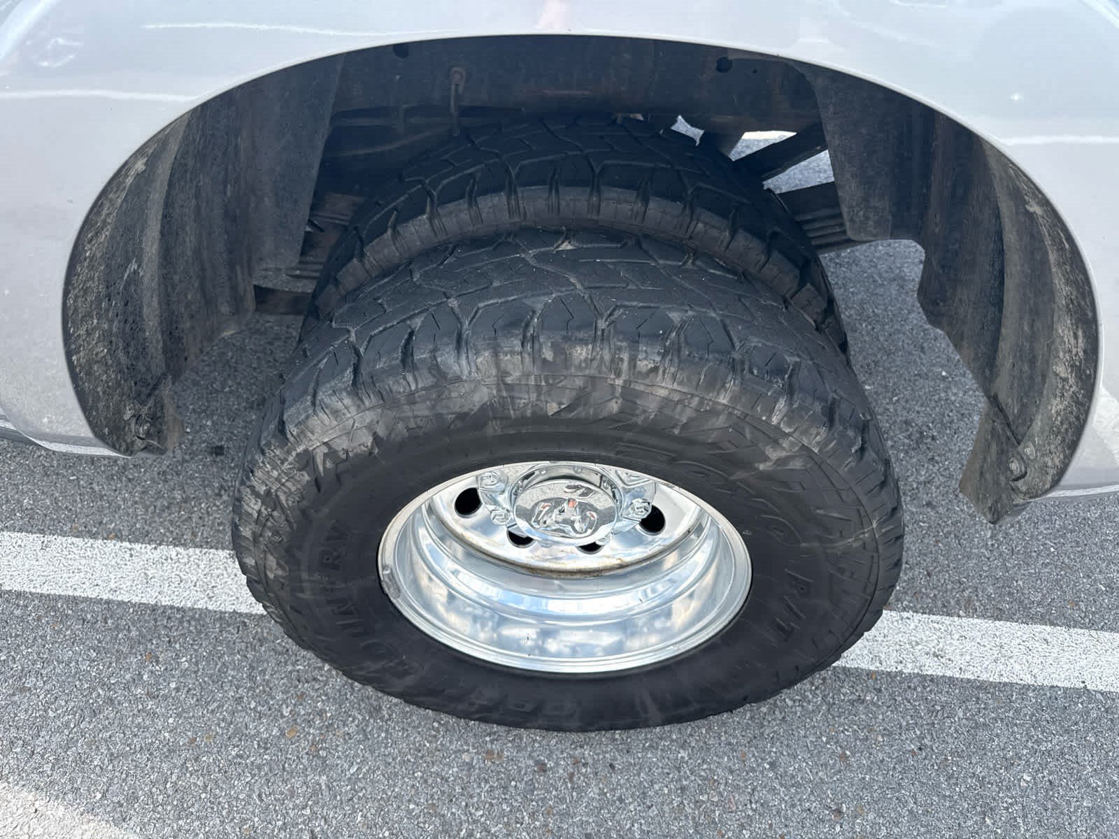 Used 2022 RAM 3500 Laramie AWD/4WD image 5