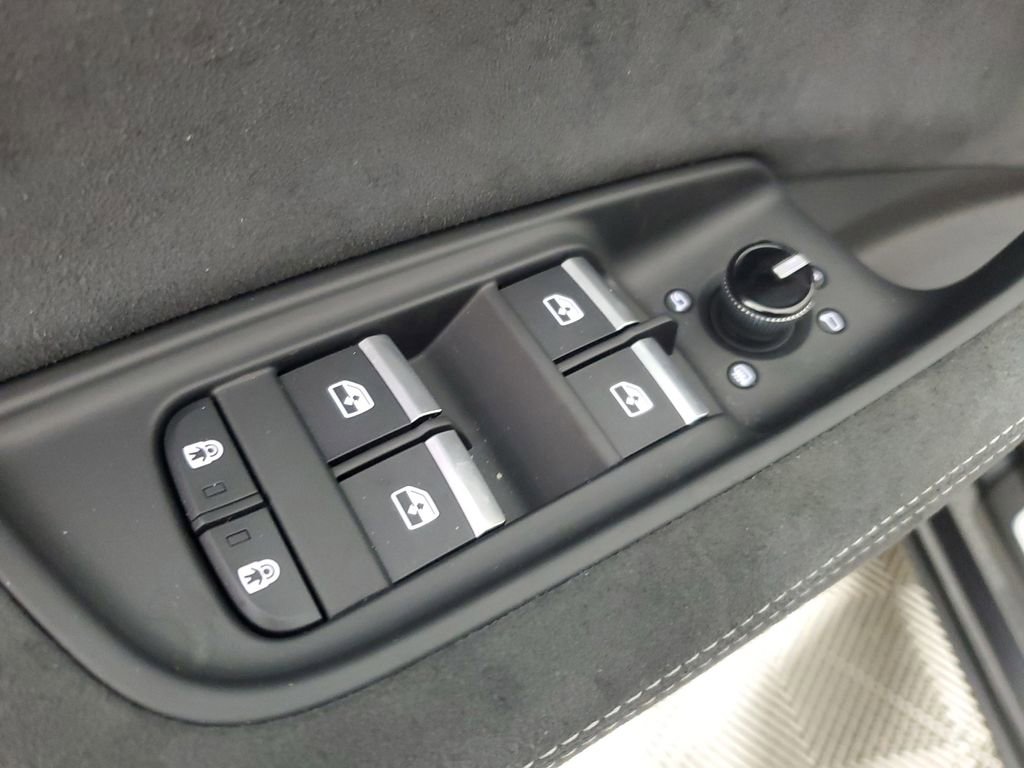 New 2026 Audi RS Q8 performance image 19