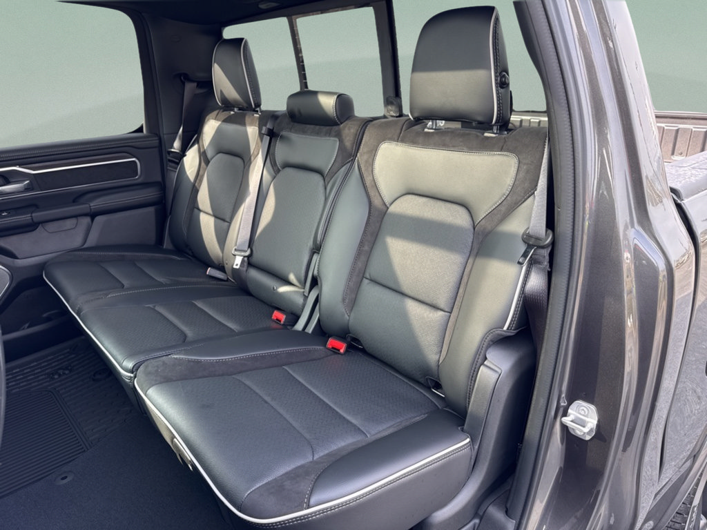 New 2026 RAM 1500 Laramie w/ Night Edition AWD/4WD image 9