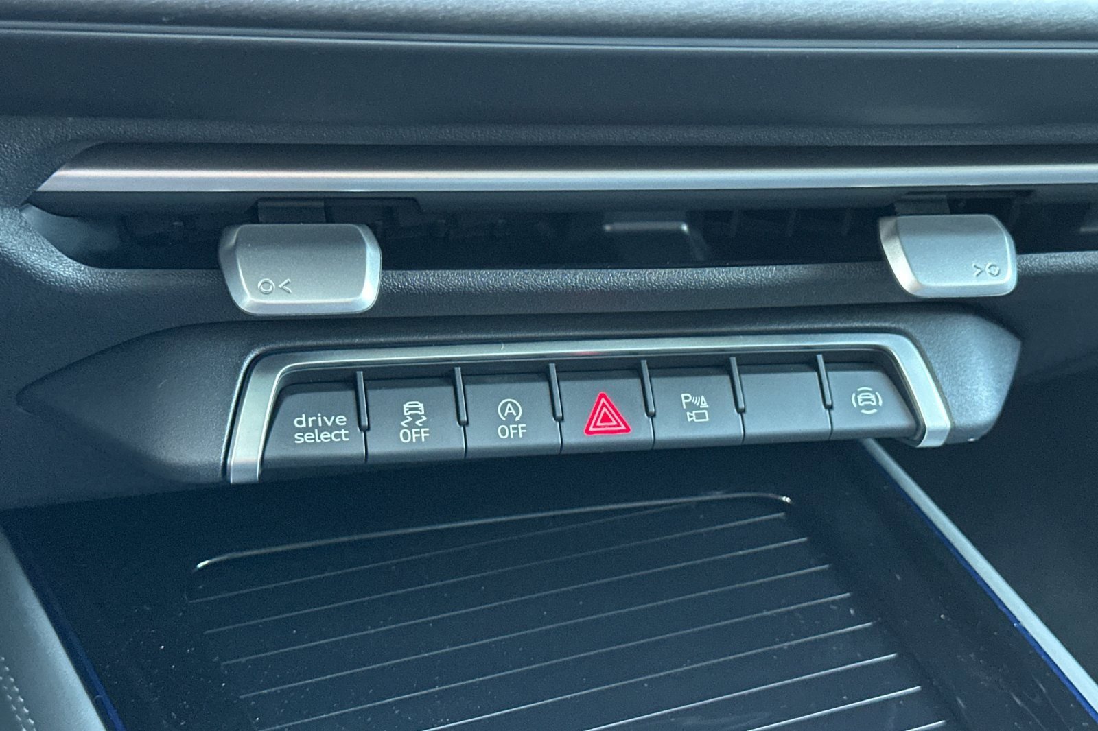 New 2026 Audi Q3 quattro 2.0T image 20