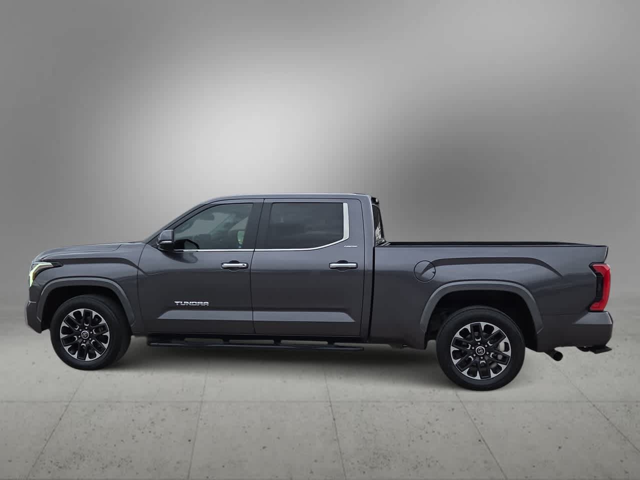 Used 2024 Toyota Tundra Limited RWD image 5