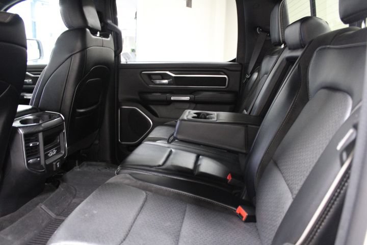 Used 2023 RAM 1500 Laramie AWD/4WD image 21