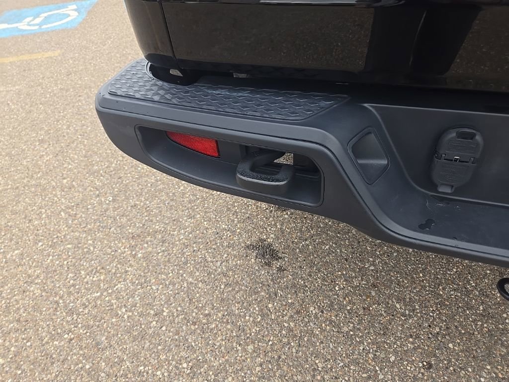 Used 2021 Jeep Gladiator Willys image 38