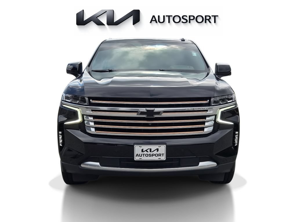 Used 2023 Chevrolet Tahoe High Country RWD image 2