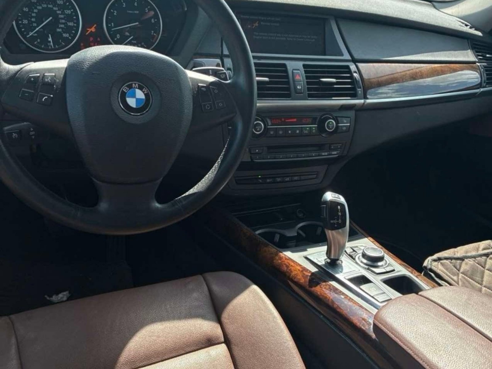 Used 2012 BMW X5 xDrive35i image 4