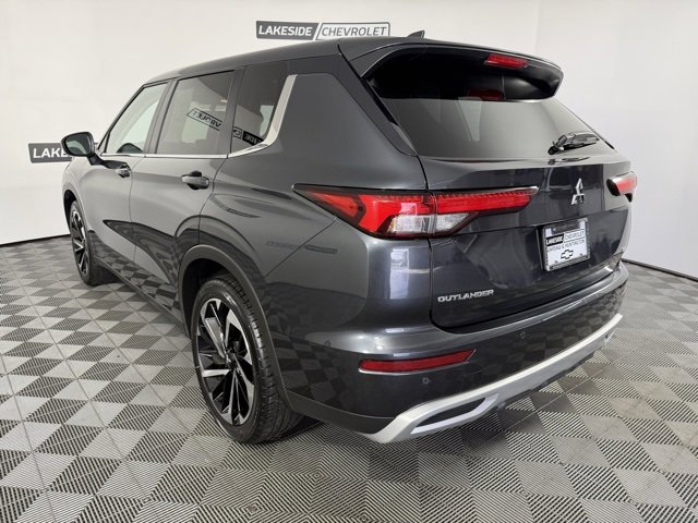 Used 2024 Mitsubishi Outlander SE image 4