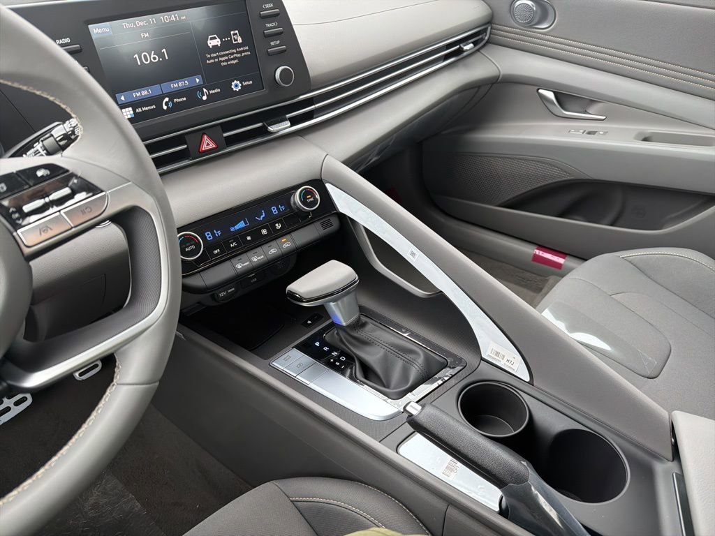 New 2026 Hyundai Elantra Sport image 25
