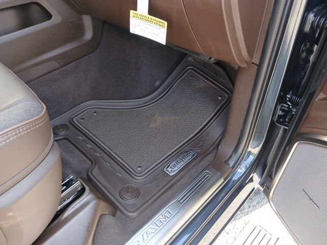 New 2026 RAM 2500 Limited AWD/4WD image 37