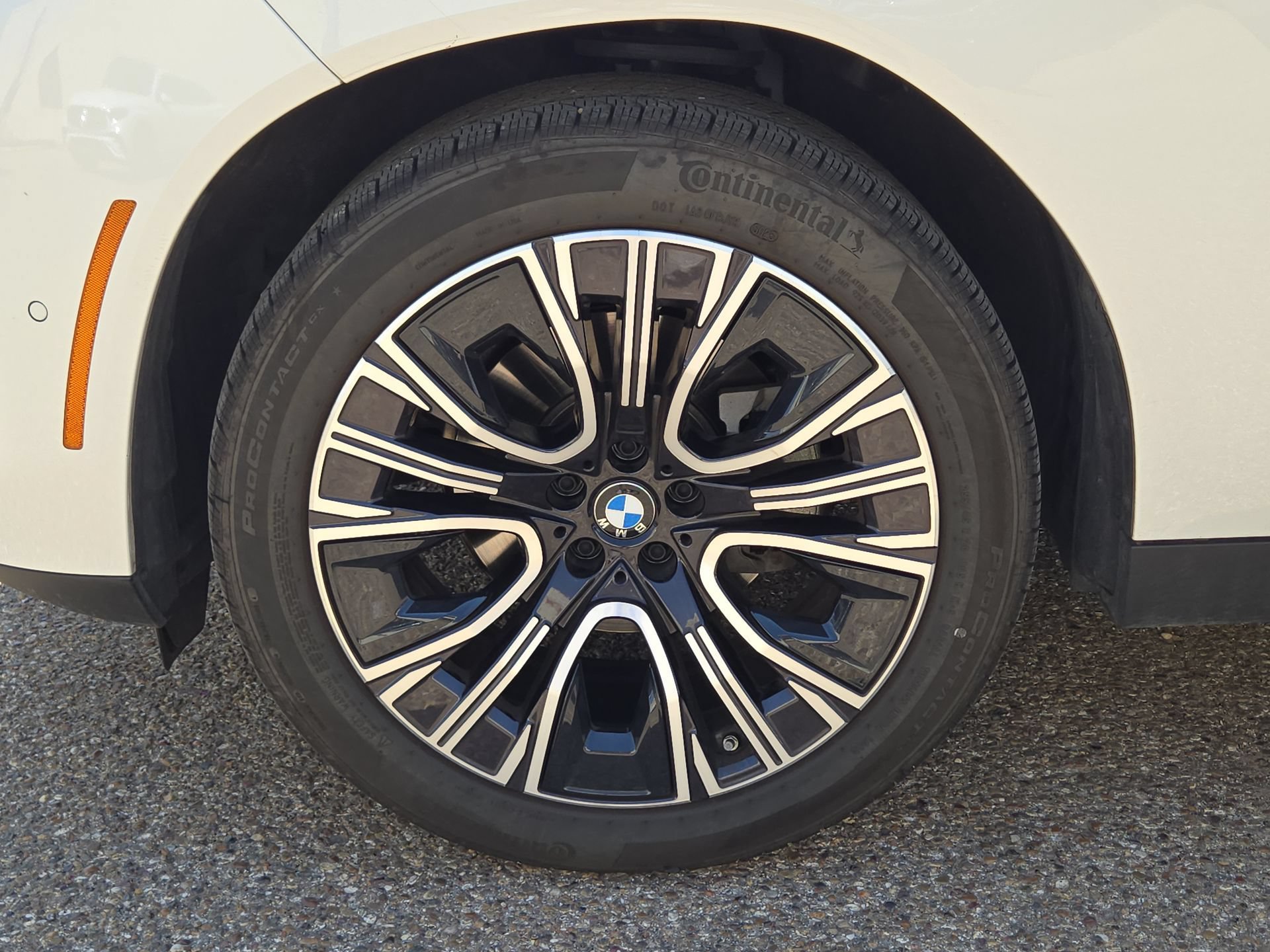 Used 2026 BMW X3 xDrive30i AWD/4WD image 11