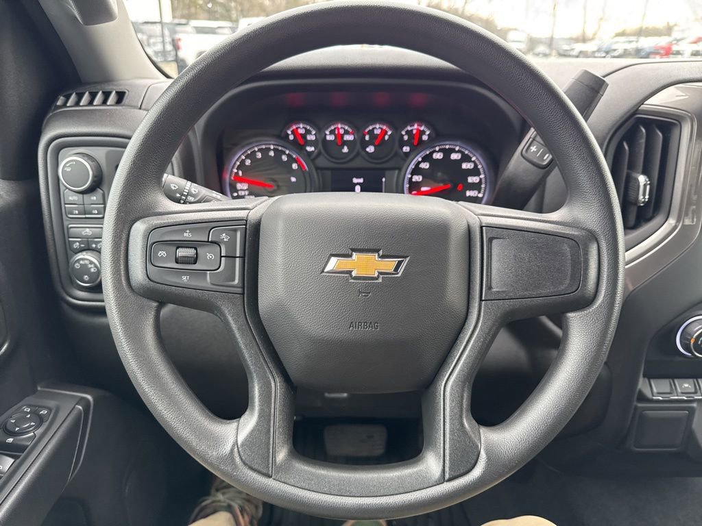 Used 2025 Chevrolet Silverado 1500 W/T w/ WT Value Package image 20