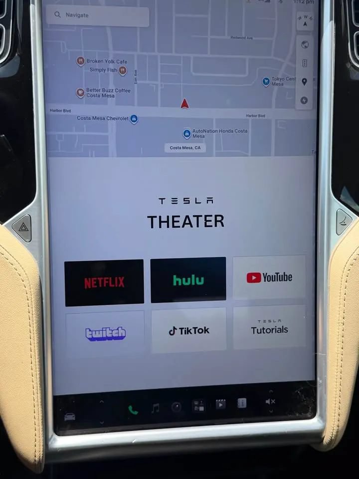 Used 2014 Tesla Model S P85 RWD image 11