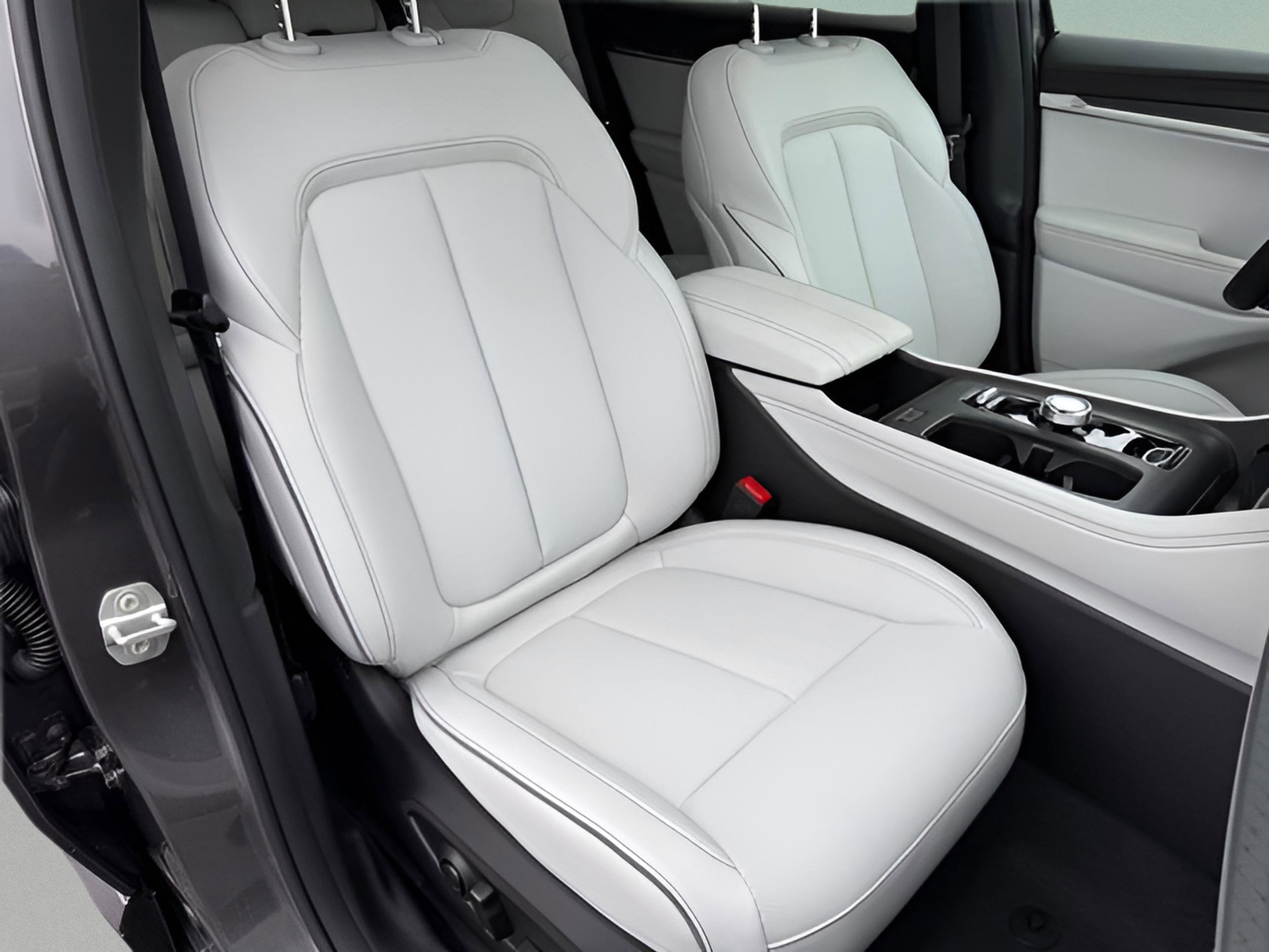 New 2025 Jeep Wagoneer S Limited w/ Comfort Package image 16