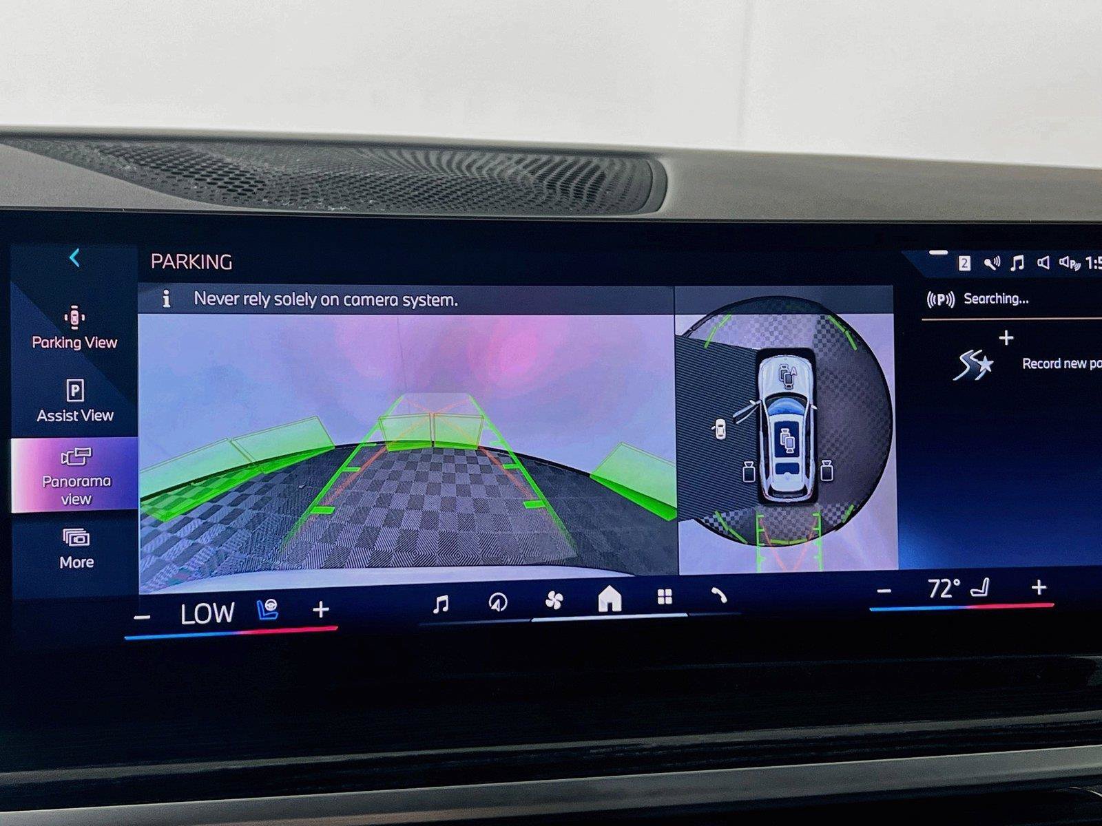Used 2025 BMW X7 xDrive40i w/ M Sport Package AWD/4WD image 15