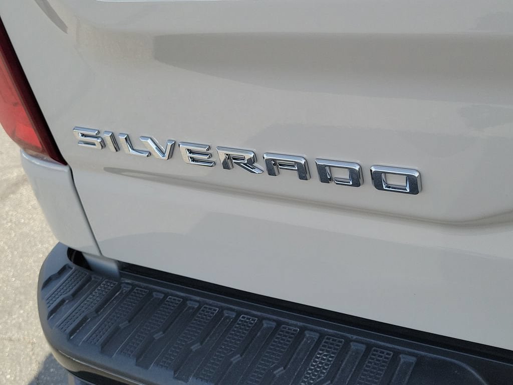 New 2026 Chevrolet Silverado 1500 ZR2 AWD/4WD image 23