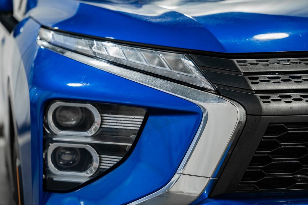 Used 2025 Mitsubishi Eclipse Cross SE image 15