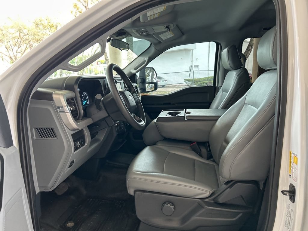 Used 2025 Ford F350 XL w/ XL Driver Assist Package AWD/4WD image 6