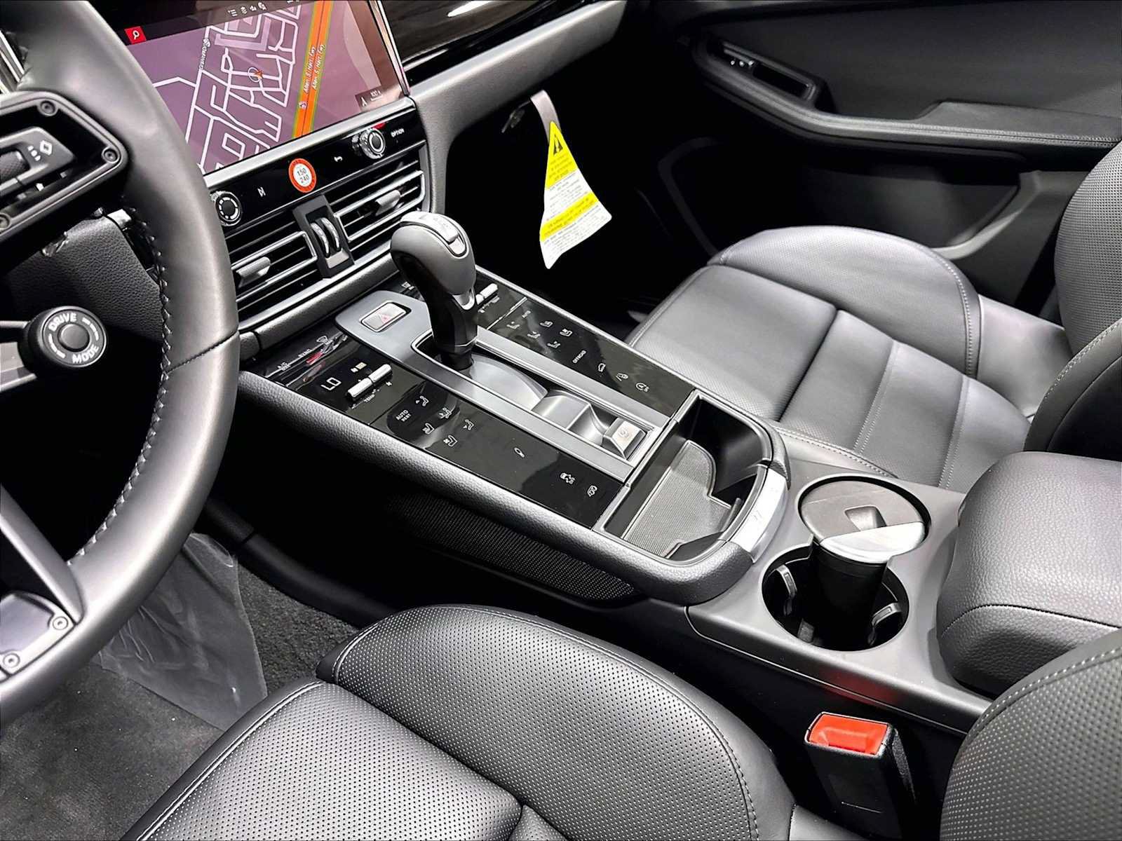 New 2026 Porsche Macan S AWD/4WD image 17
