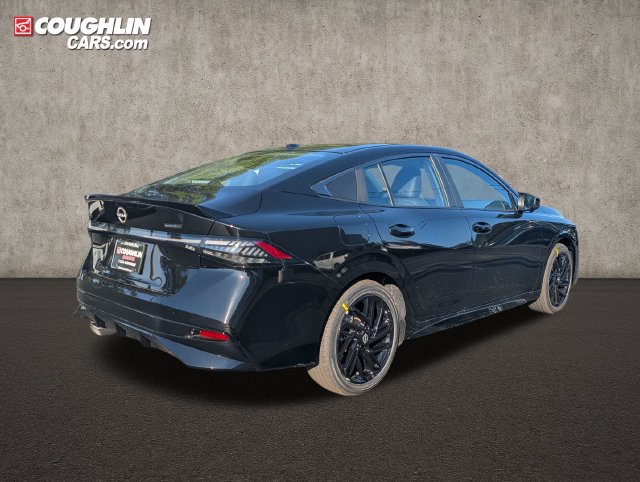New 2027 Nissan Sentra SR w/ SR Premium Package FWD image 8