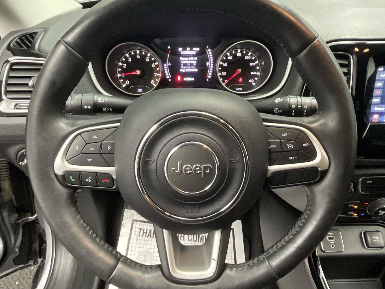 Used 2019 Jeep Compass Latitude FWD image 14