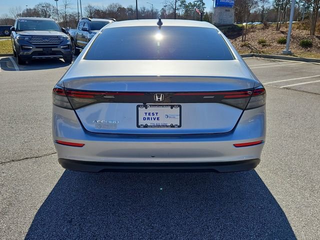 Used 2025 Honda Accord SE image 8