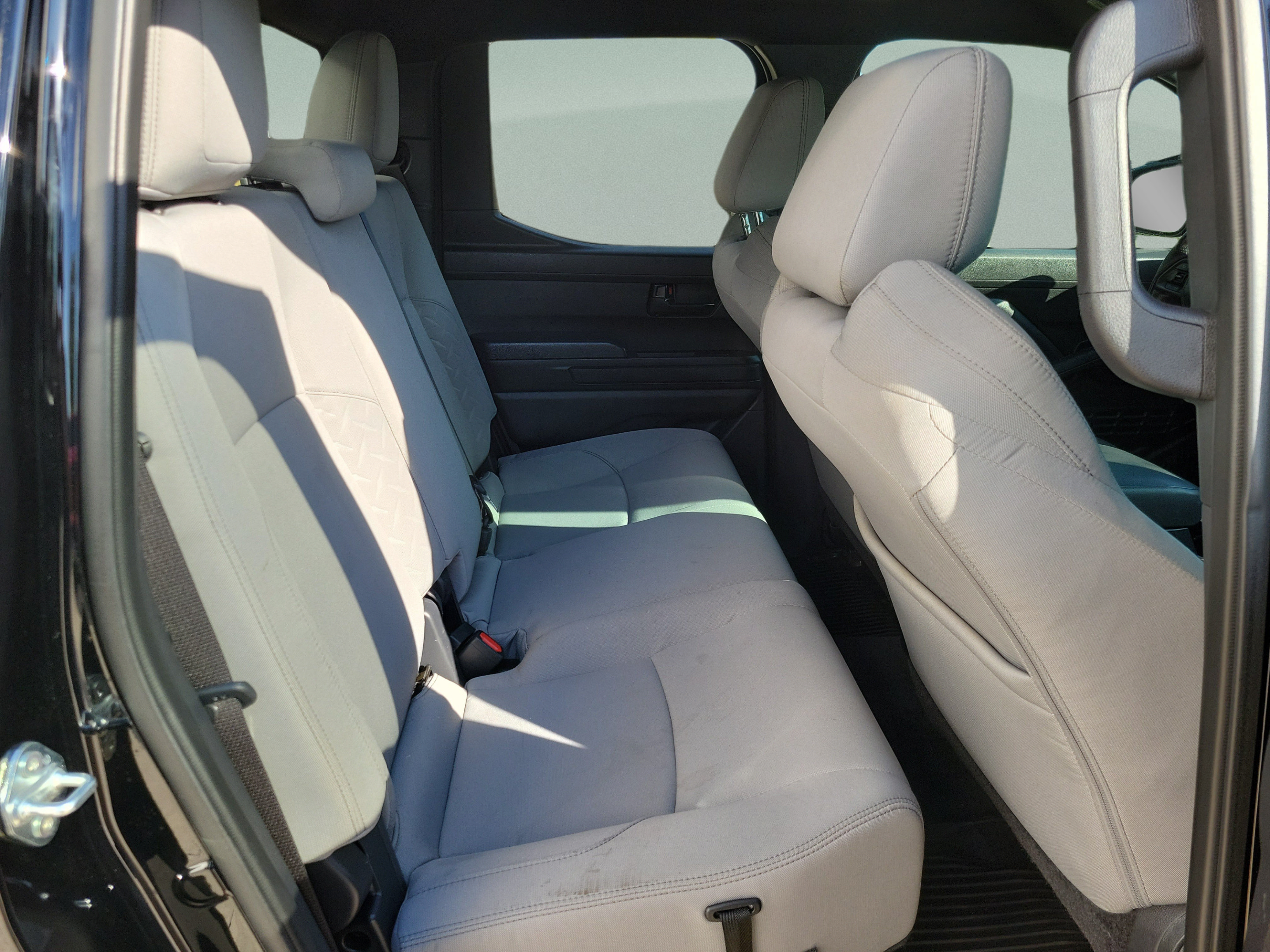 Certified 2025 Toyota Tacoma SR5 AWD/4WD image 27