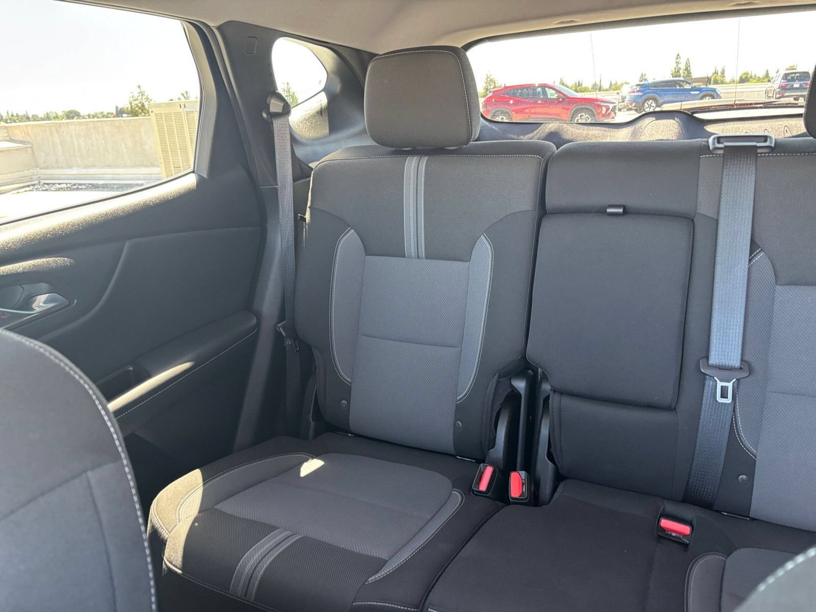Used 2025 Chevrolet Blazer LT FWD image 40