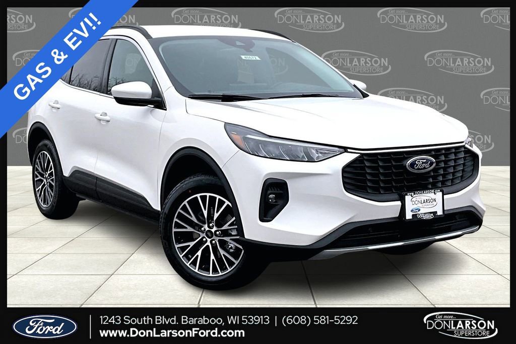 New 2026 Ford Escape SE w/ Class II Trailer Tow Package