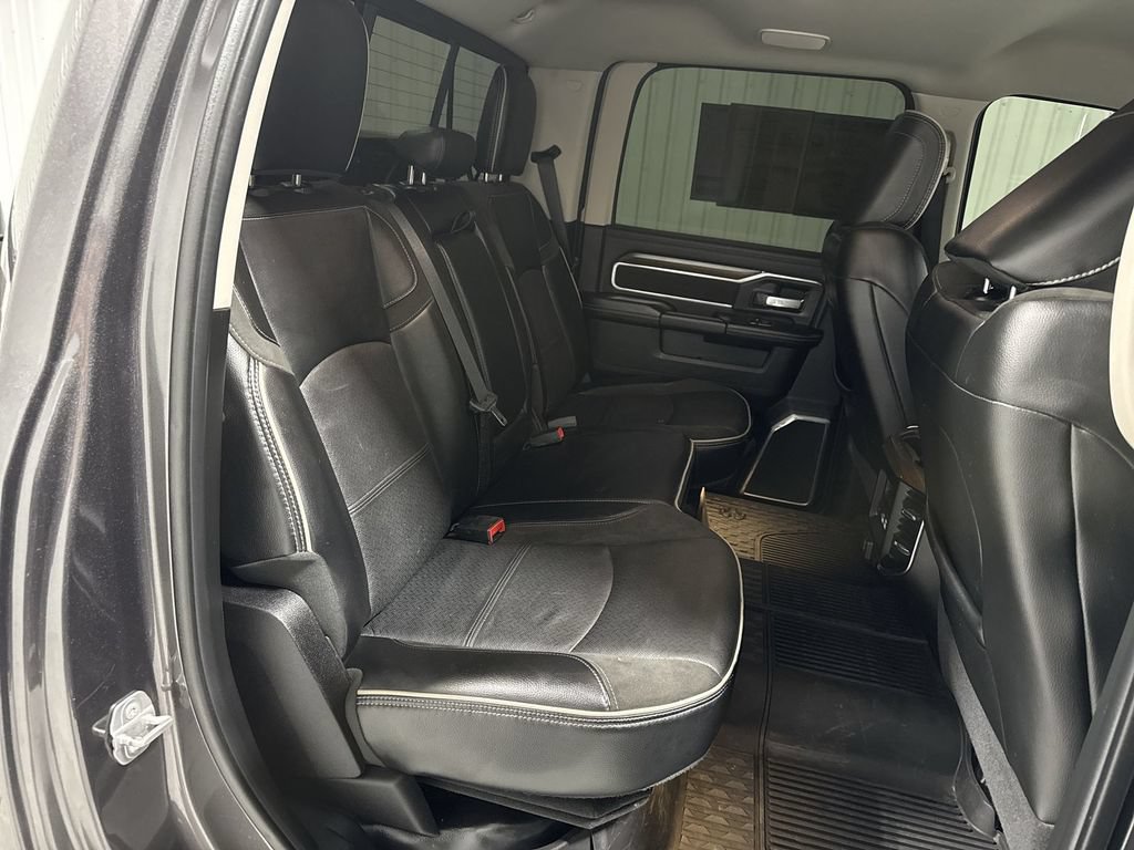 Used 2023 RAM 4500 Laramie AWD/4WD image 28