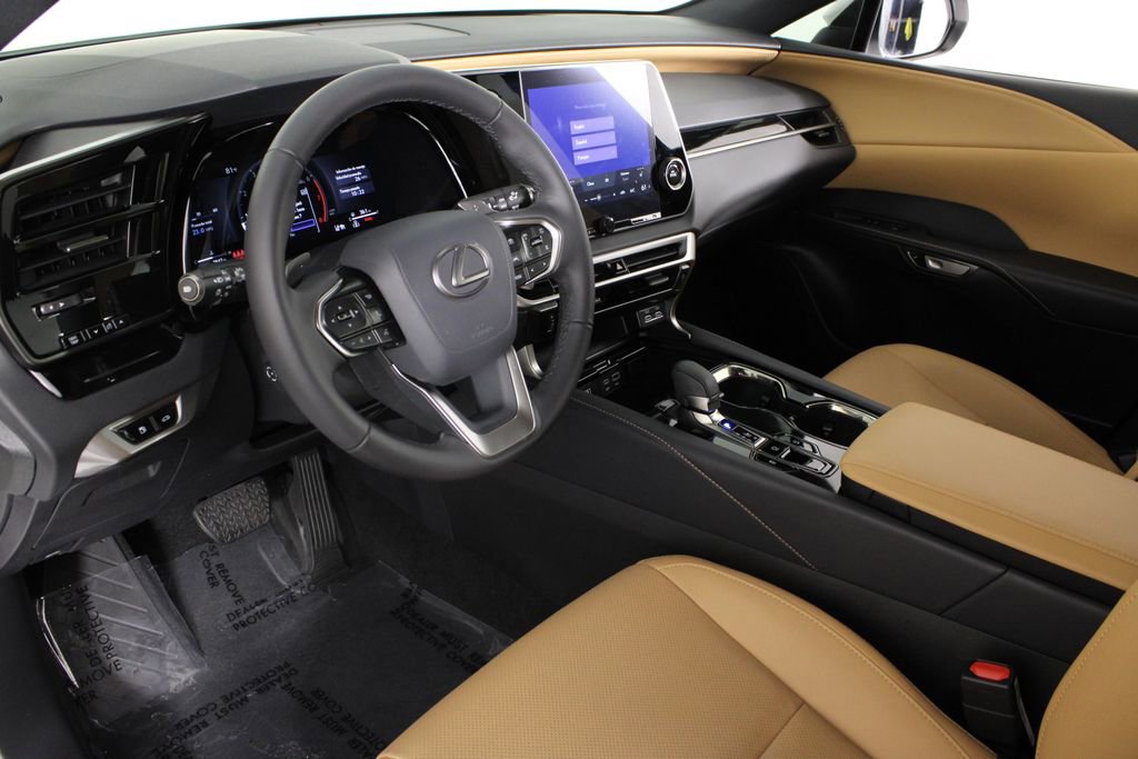 Used 2025 Lexus RX 350 FWD w/ Technology Package image 19