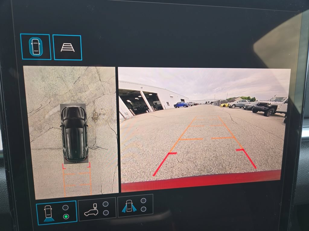 New 2026 GMC Terrain Elevation w/ Technology Package II FWD image 27