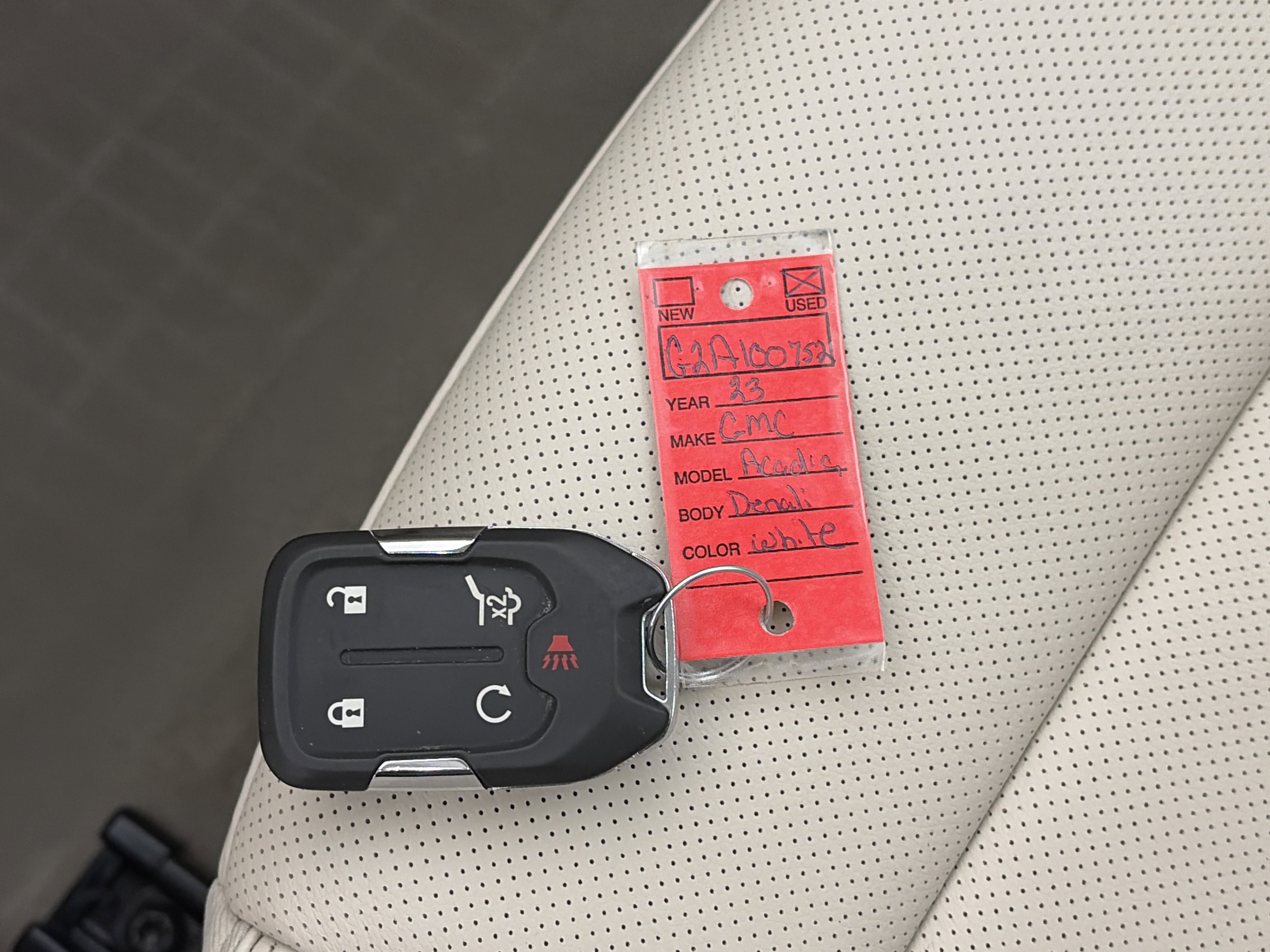 Certified 2023 GMC Acadia Denali image 35