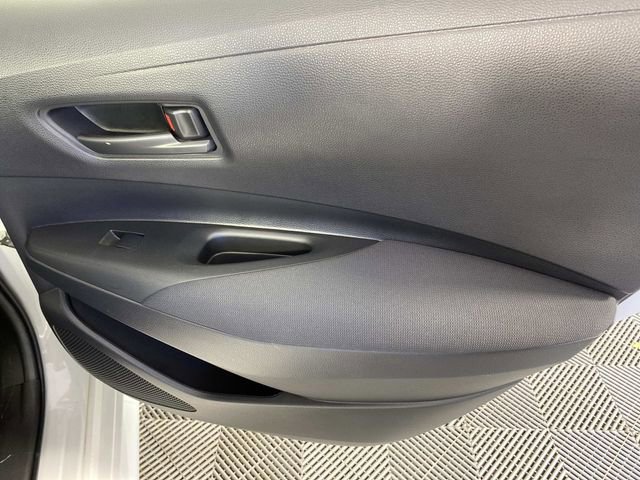 Used 2022 Toyota Corolla LE FWD image 24