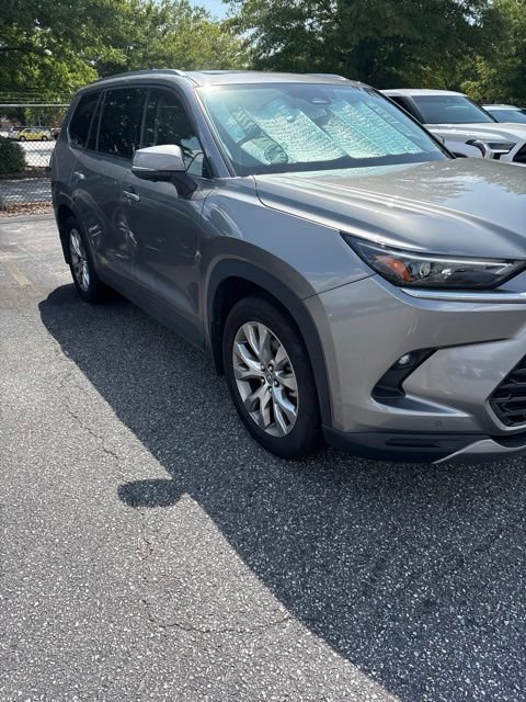 Used 2025 Toyota Grand Highlander AWD Hybrid image 2