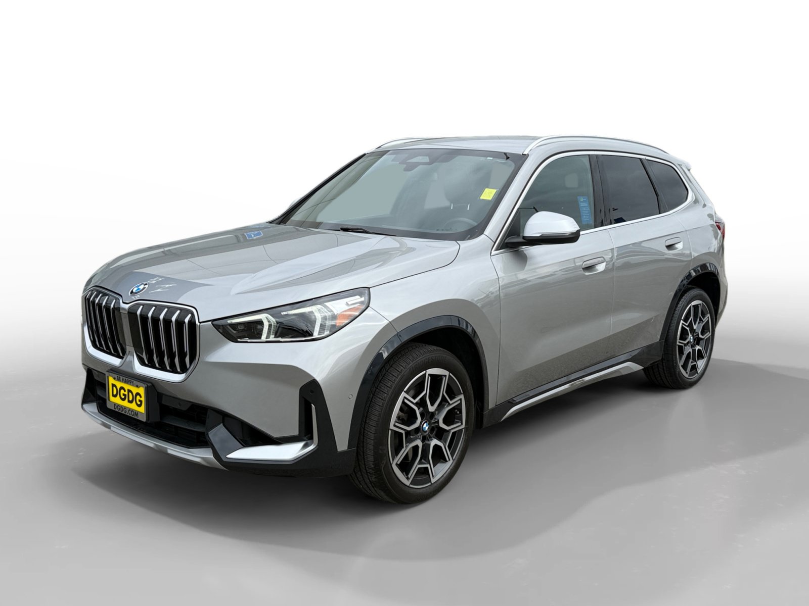 Used 2023 BMW X1 xDrive28i w/ Convenience Package
