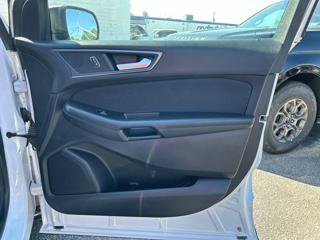 Used 2019 Ford Edge SE AWD/4WD image 48